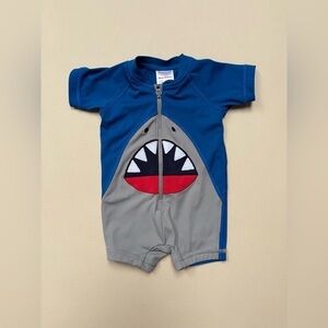 Hanna Andersson Blue and Gray Shark Bodysuit
